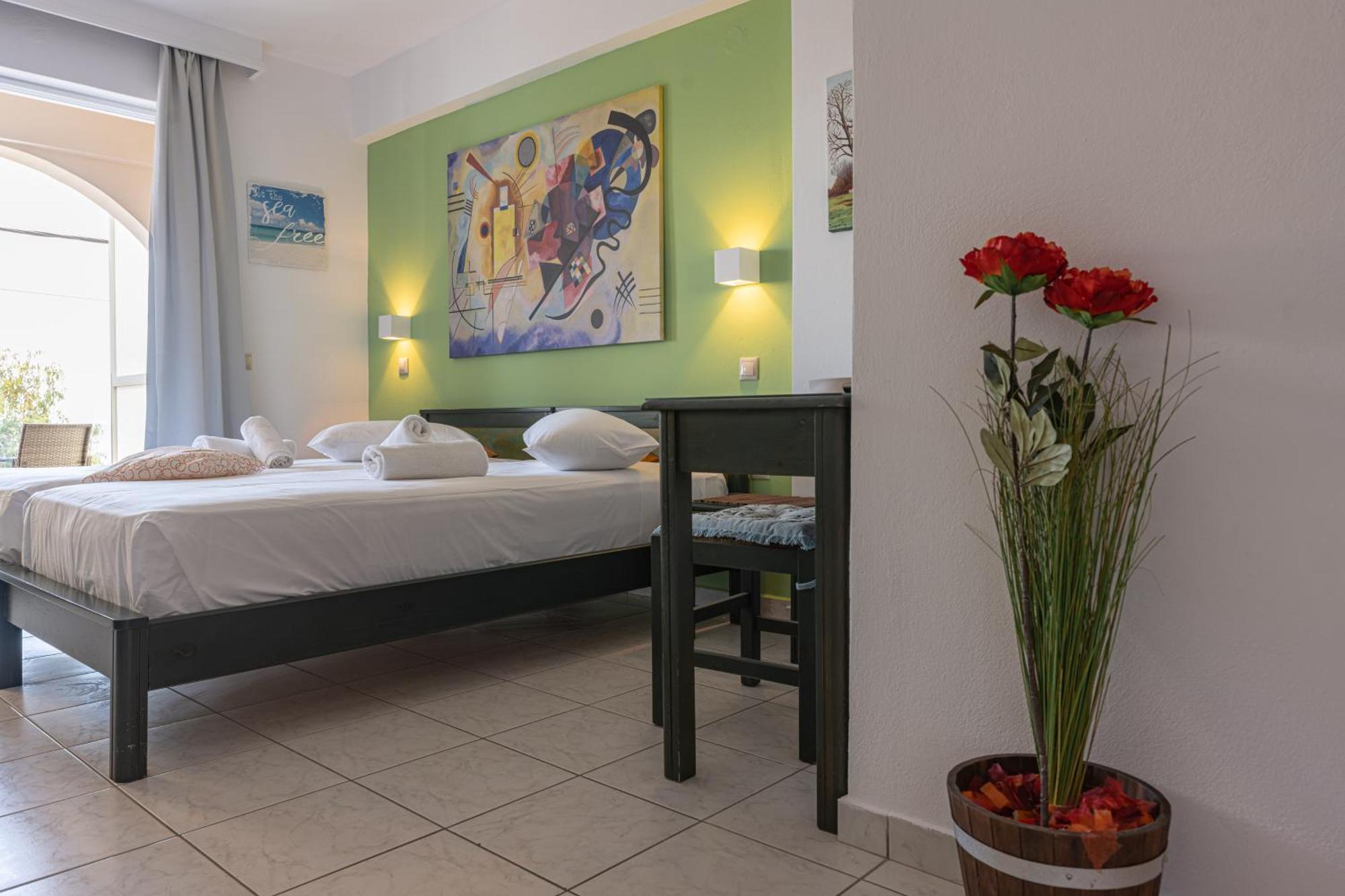 Seafront Spirit Suites مدينة زاكينثوس الغرفة الصورة