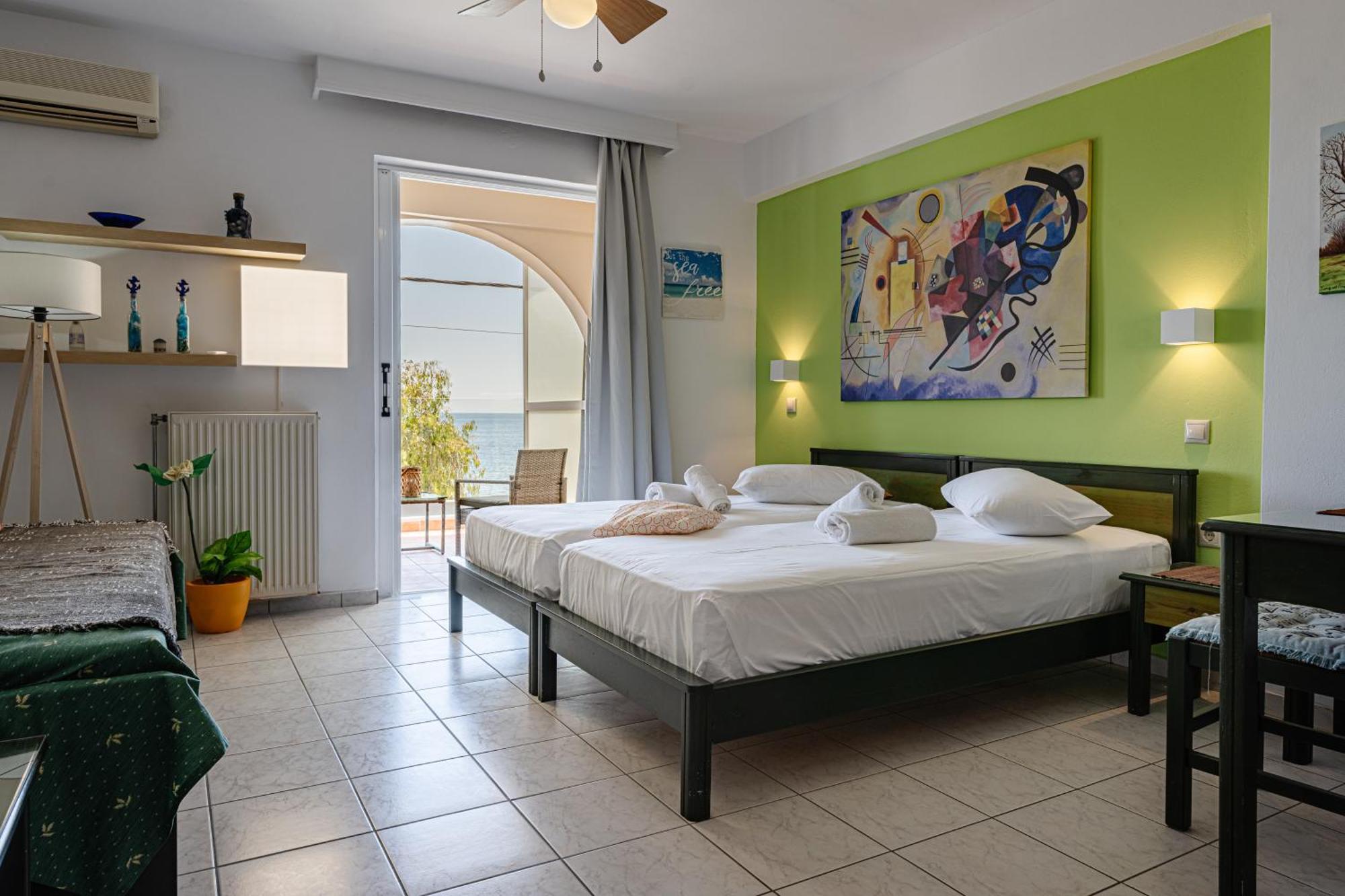 Seafront Spirit Suites مدينة زاكينثوس المظهر الخارجي الصورة