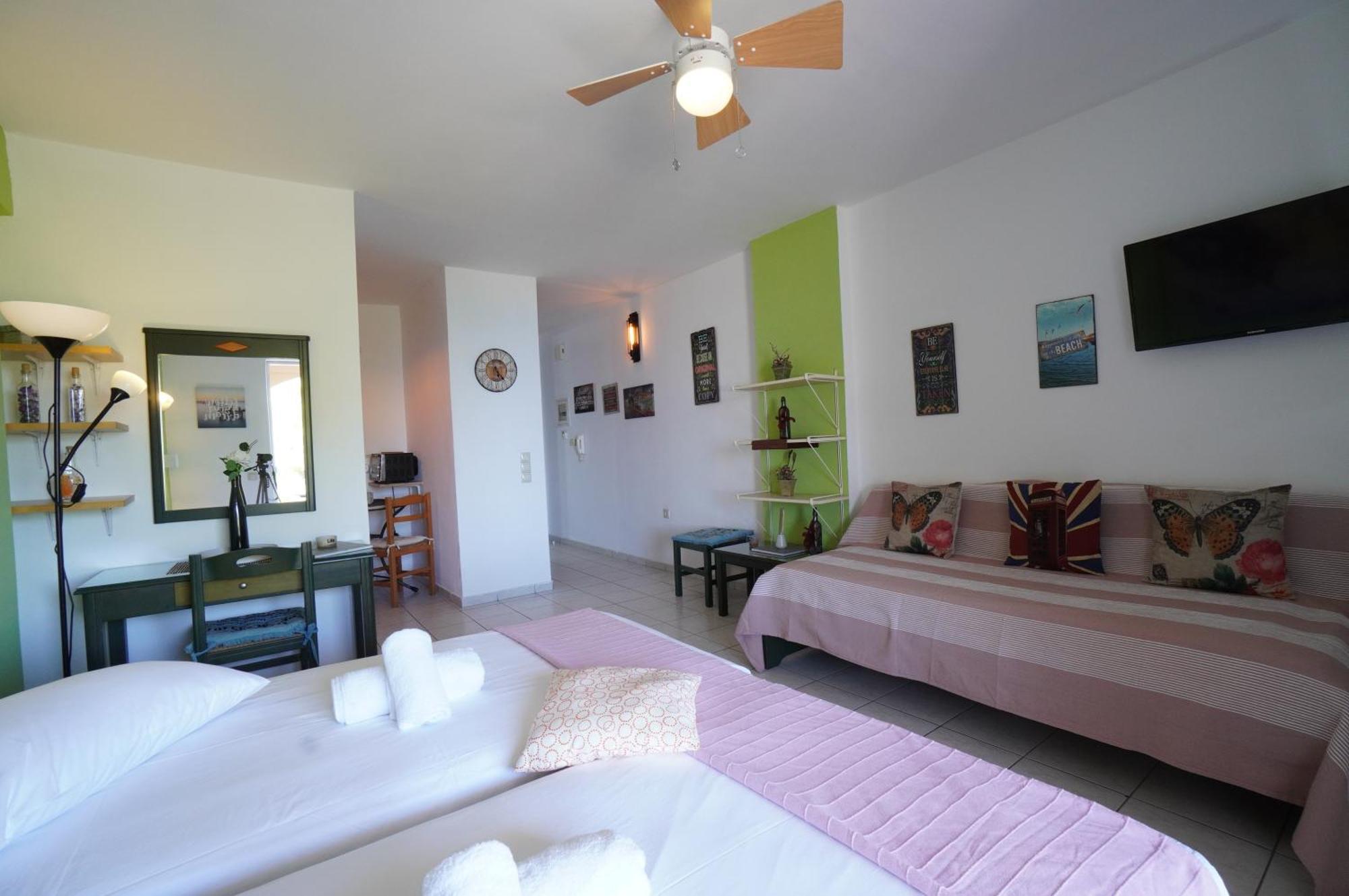 Seafront Spirit Suites مدينة زاكينثوس الغرفة الصورة