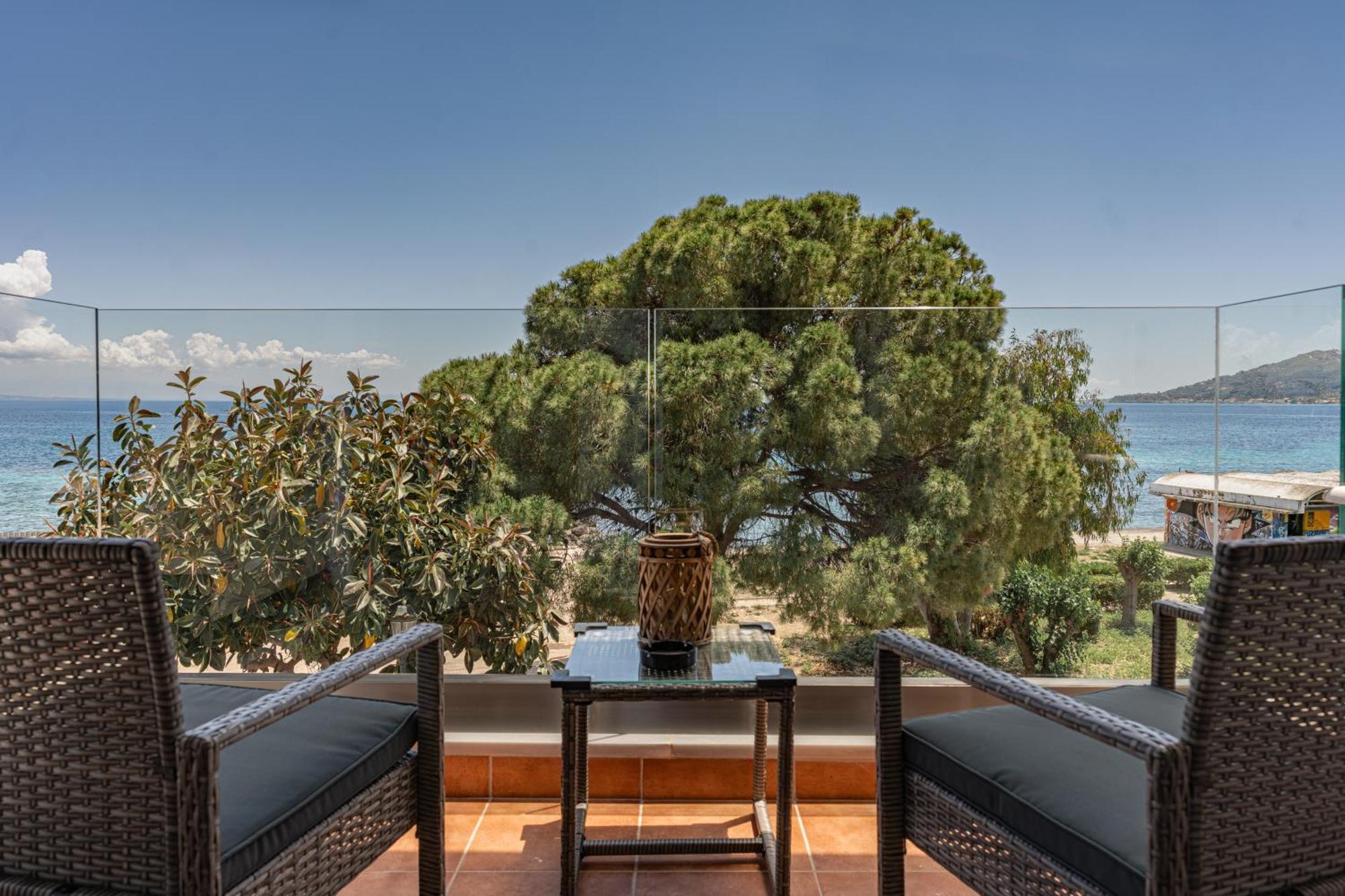 Seafront Spirit Suites مدينة زاكينثوس الغرفة الصورة